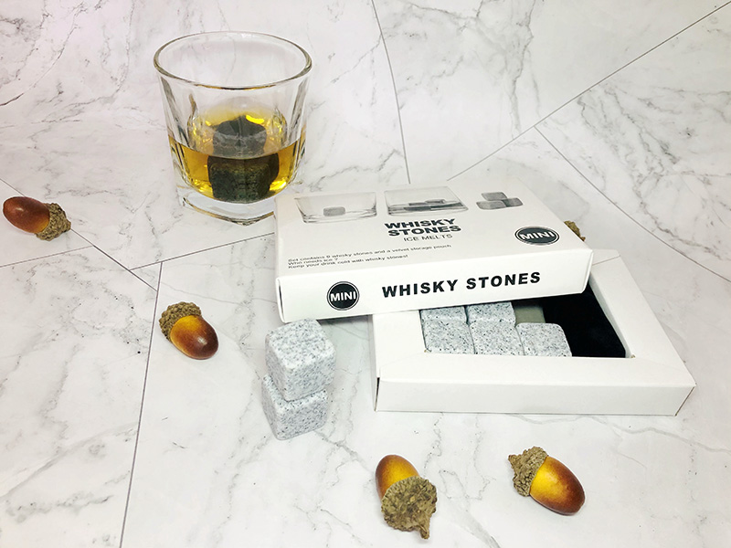 livraison de whisky rocks pour Noël 2023
        